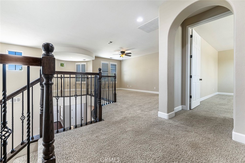 1135 N Whittier Ave, Clovis, CA 93611