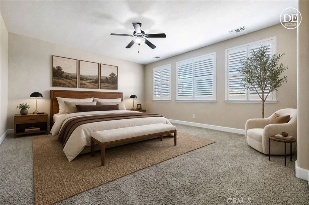 1135 N Whittier Ave, Clovis, CA 93611