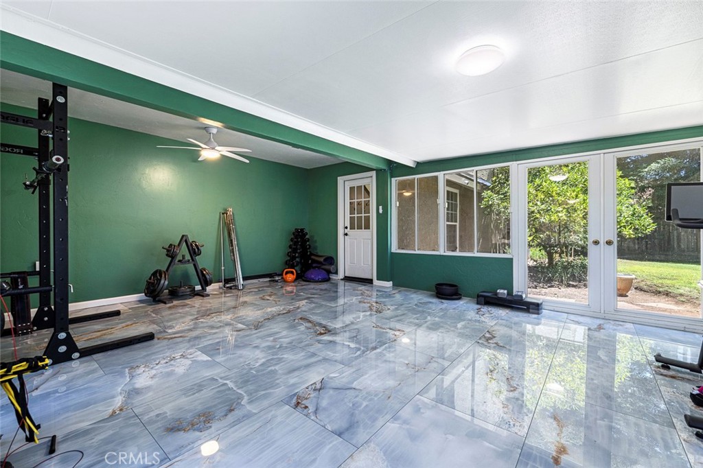 2183 E Fallbrook Ave, Fresno, CA 93720