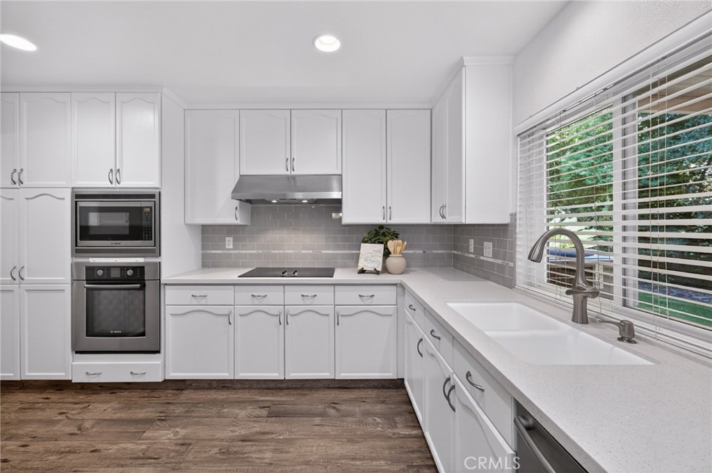 2997 W Silverhill, Fresno, CA 93711