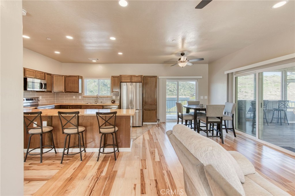 28053 Sky Harbour, Friant, CA 93626