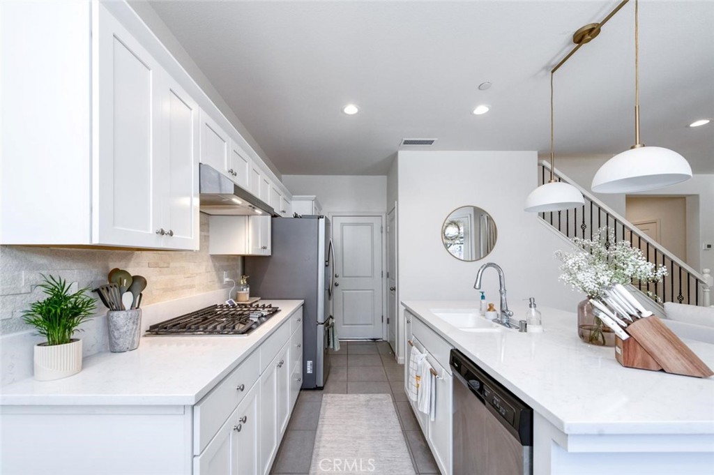 836 W Winchell, Madera, CA 93636