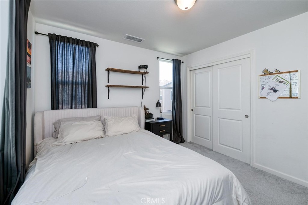 836 W Winchell, Madera, CA 93636