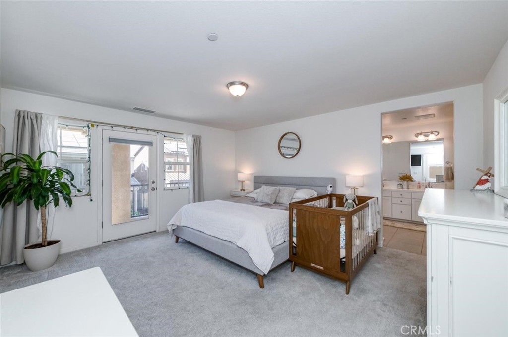 836 W Winchell, Madera, CA 93636