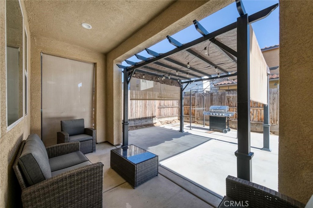 836 W Winchell, Madera, CA 93636