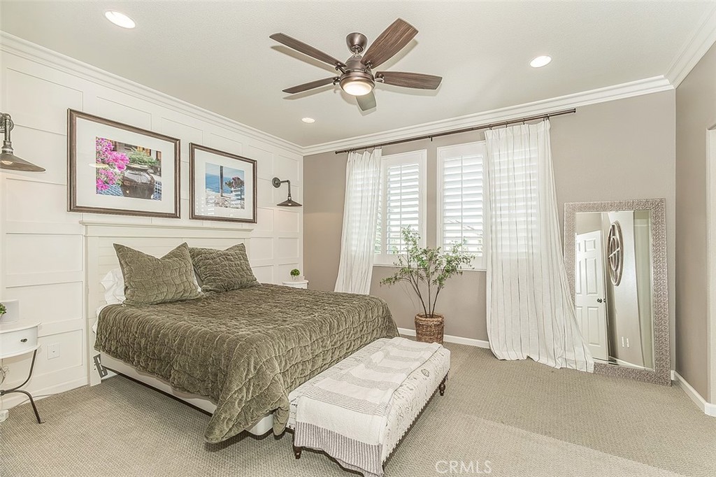 7049 N Cedar Hill, Fresno, CA 93722