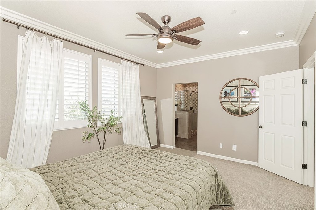 7049 N Cedar Hill, Fresno, CA 93722
