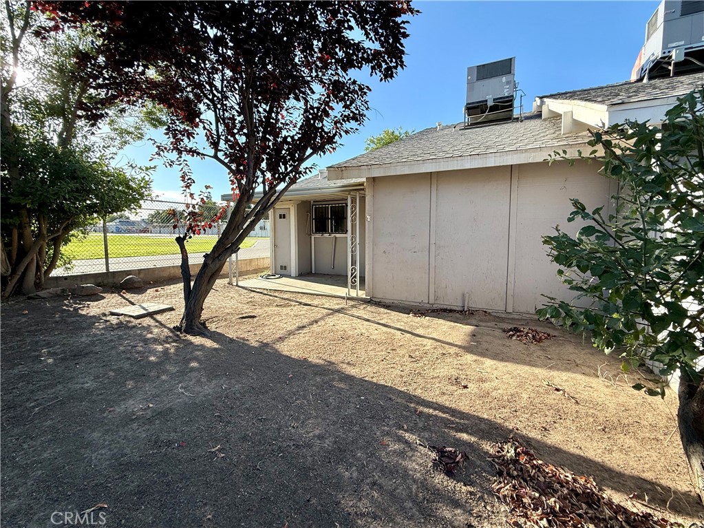 1027 W Dakota #113, Fresno, CA 93705
