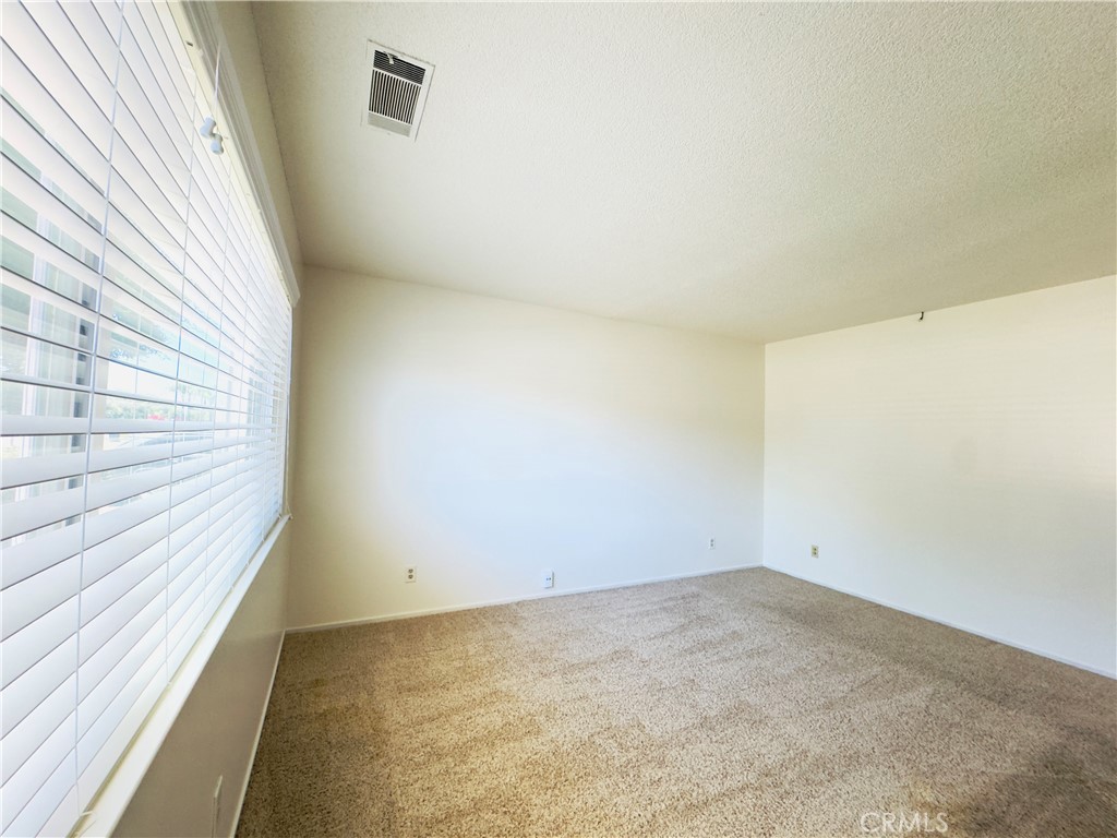 5146 Dartmouth, Visalia, CA 93277