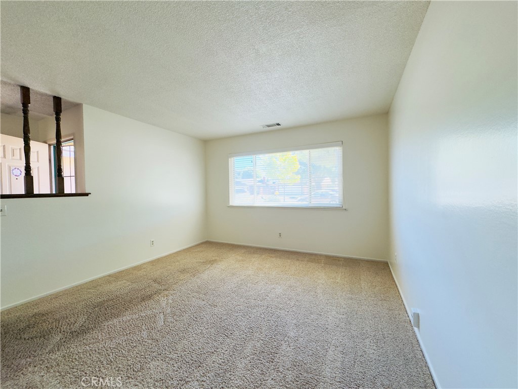5146 Dartmouth, Visalia, CA 93277