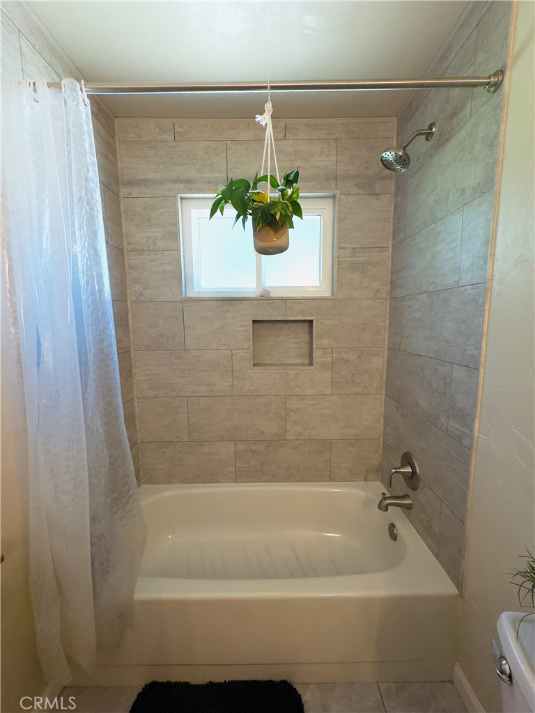 5146 Dartmouth, Visalia, CA 93277