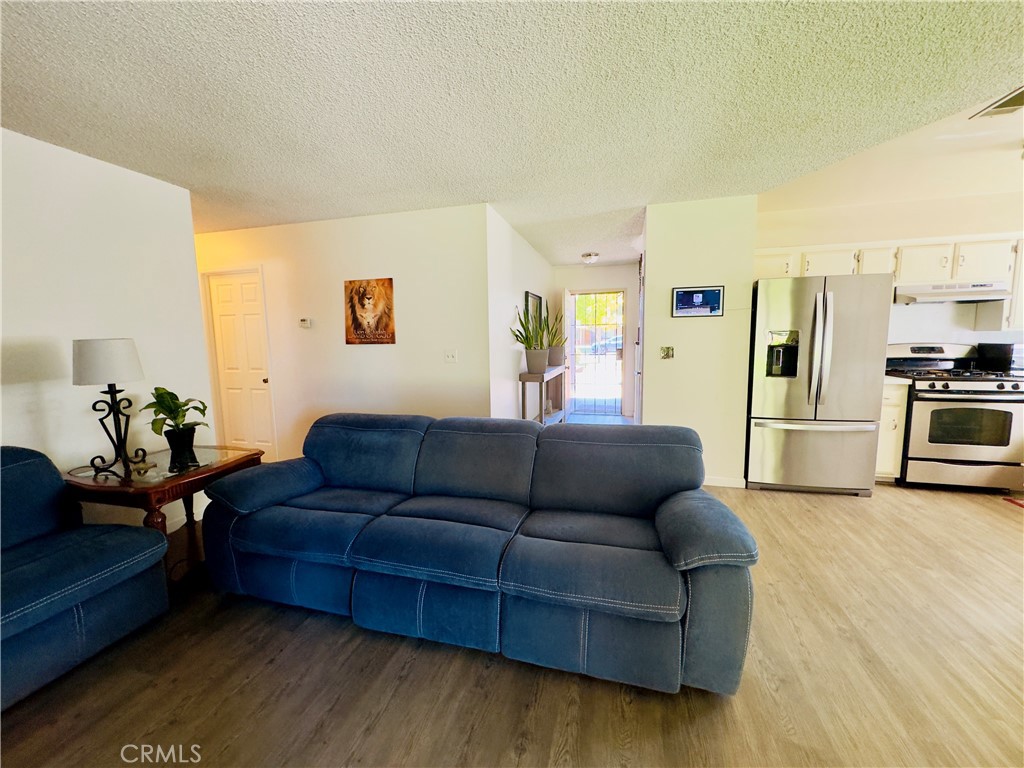 5146 Dartmouth, Visalia, CA 93277