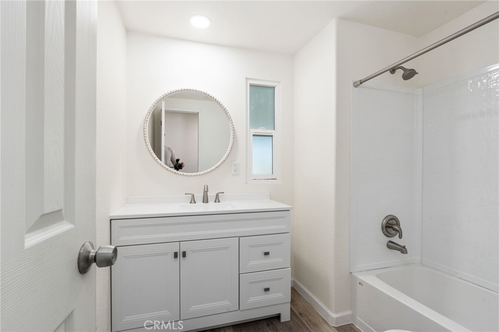 1001 Sylmar Ave #173, Clovis, CA 93612