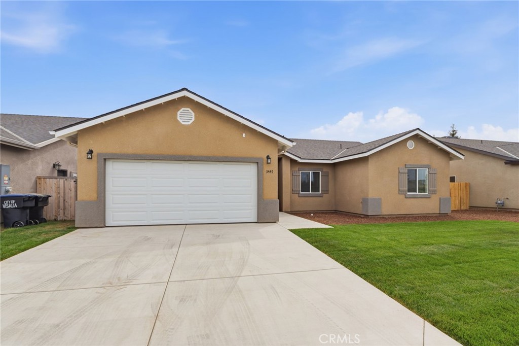 3447 E Douglas Ave, Visalia, CA 93292