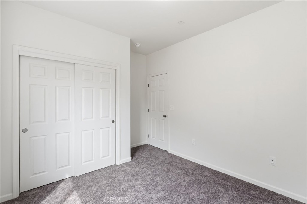3447 E Douglas Ave, Visalia, CA 93292
