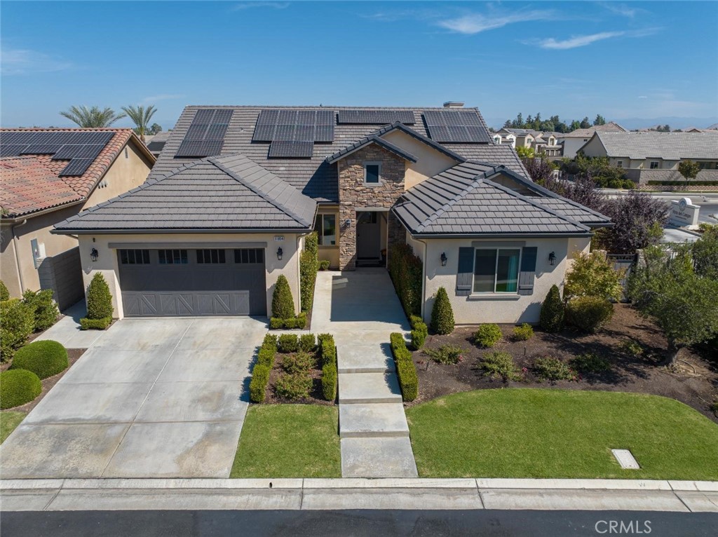 11854 N Champions Dr, Fresno, CA 93730