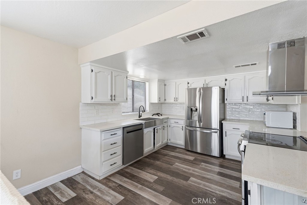 30880 Yosemite Springs, Coarsegold, CA 93614