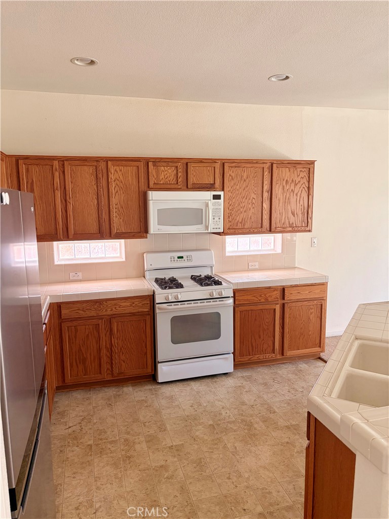 3583 Sarasota, Merced, CA 95348
