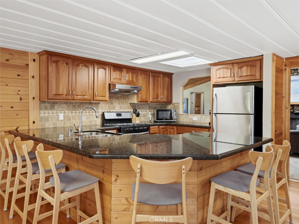 39570 Saunders, Bass Lake, CA 93604