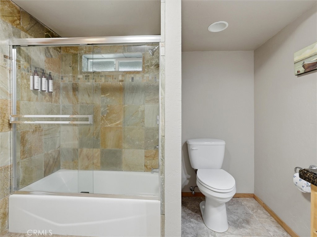 39570 Saunders, Bass Lake, CA 93604