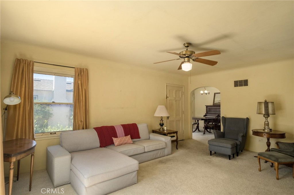 1845 N Arthur, Fresno, CA 93705