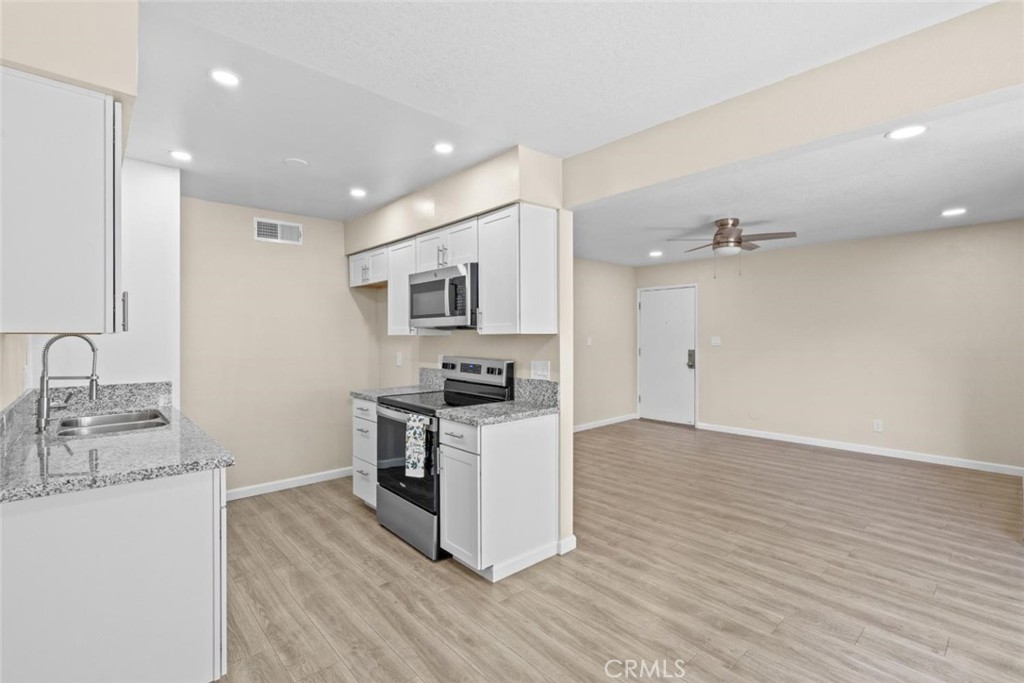 1550 W Ashlan, Fresno, CA 93705