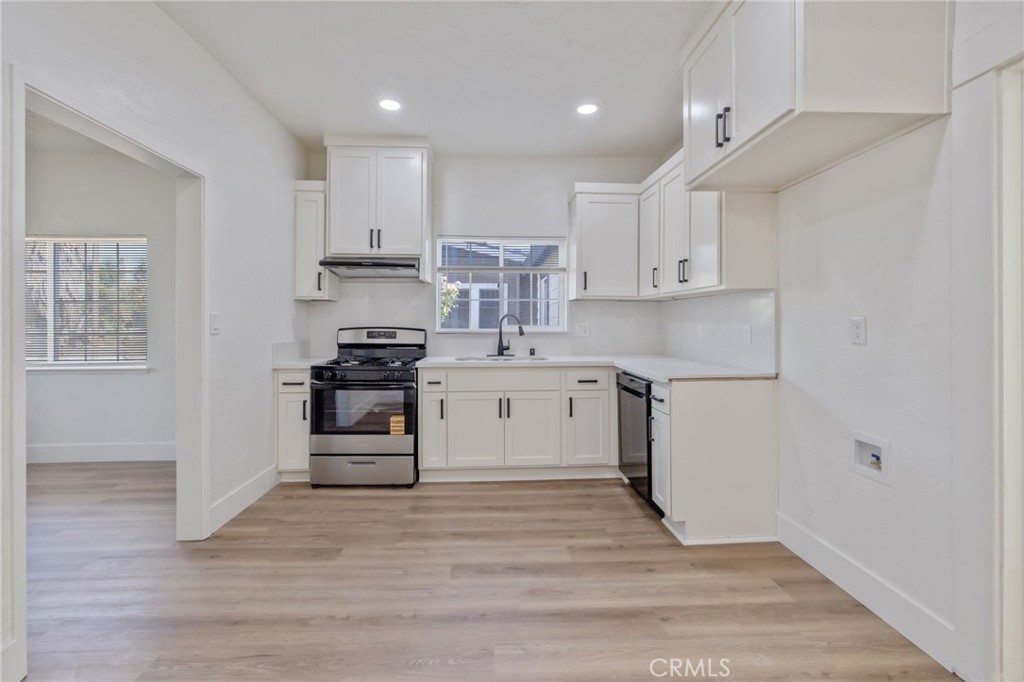 2640 S 11th St, Fresno, CA 93725