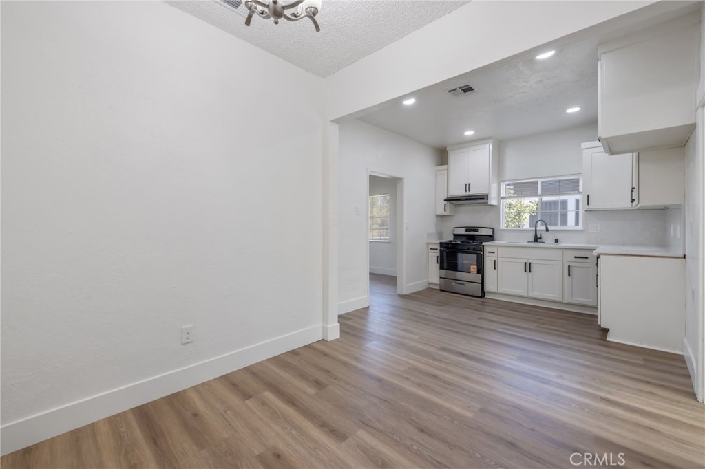 2640 S 11th St, Fresno, CA 93725