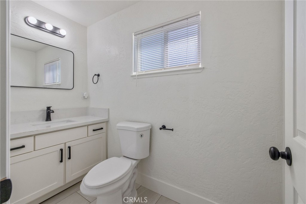 2640 S 11th St, Fresno, CA 93725