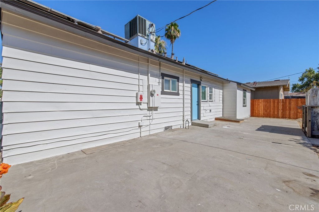 2640 S 11th St, Fresno, CA 93725