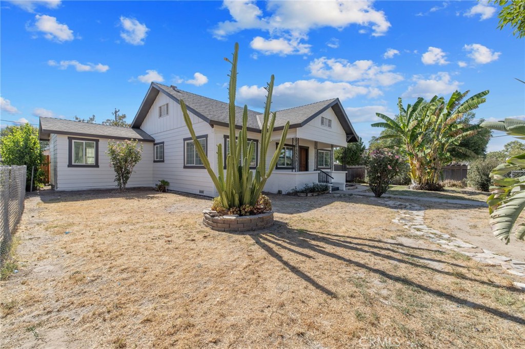 2640 S 11th St, Fresno, CA 93725