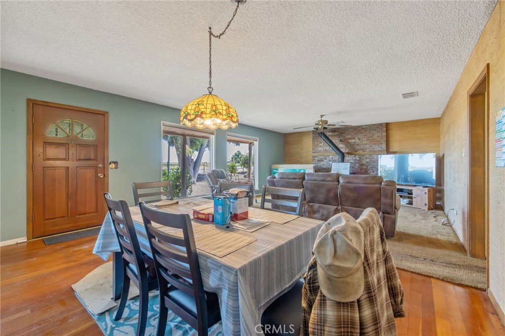 16565 Lacey Blvd, Lemoore, CA 93245