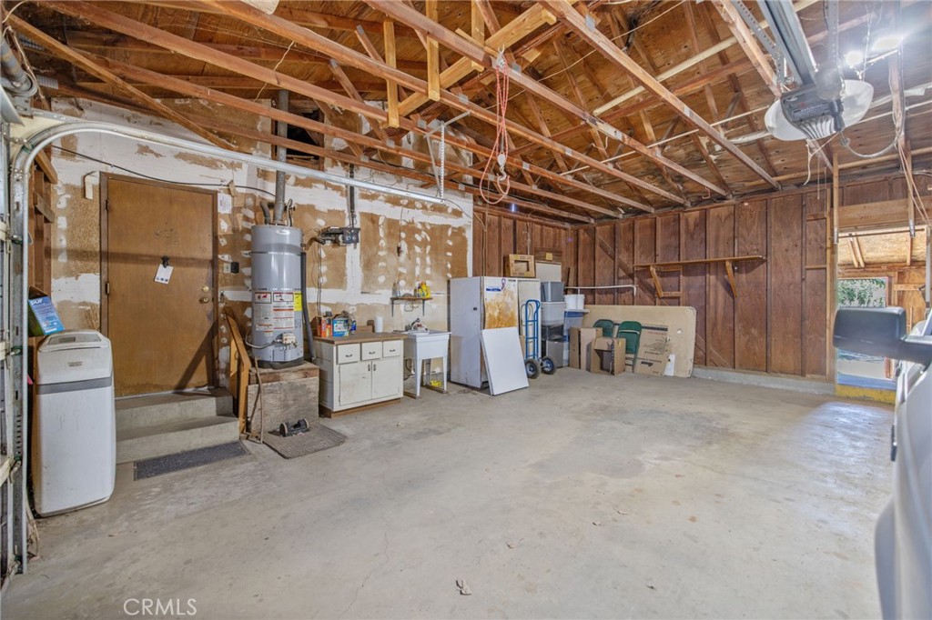 16565 Lacey Blvd, Lemoore, CA 93245