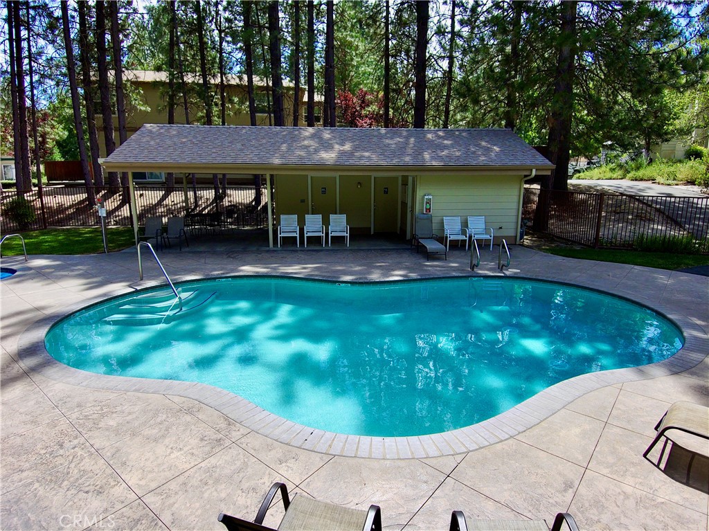 40501 Road 222 #103, Bass Lake, CA 93604