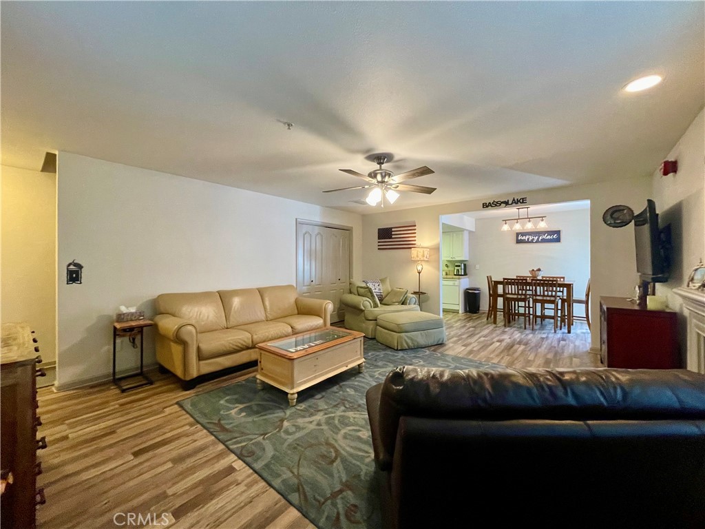 40501 Road 222 #103, Bass Lake, CA 93604