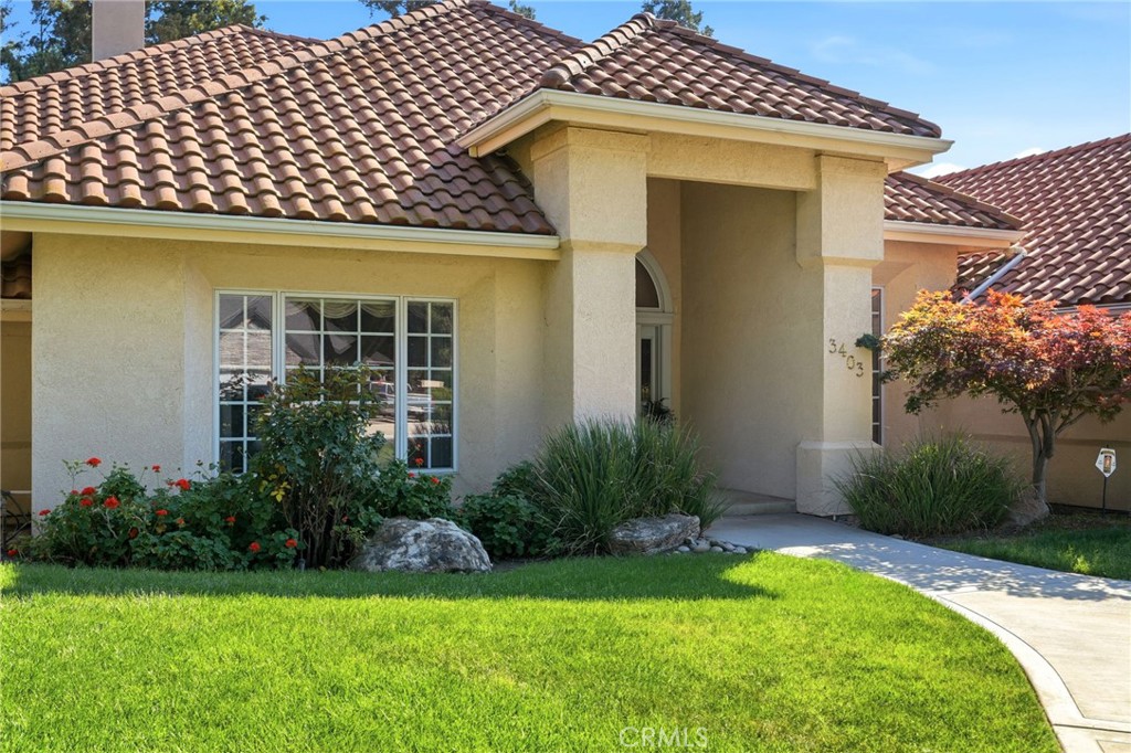 3403 E Vassar Ct, Visalia, CA 93292