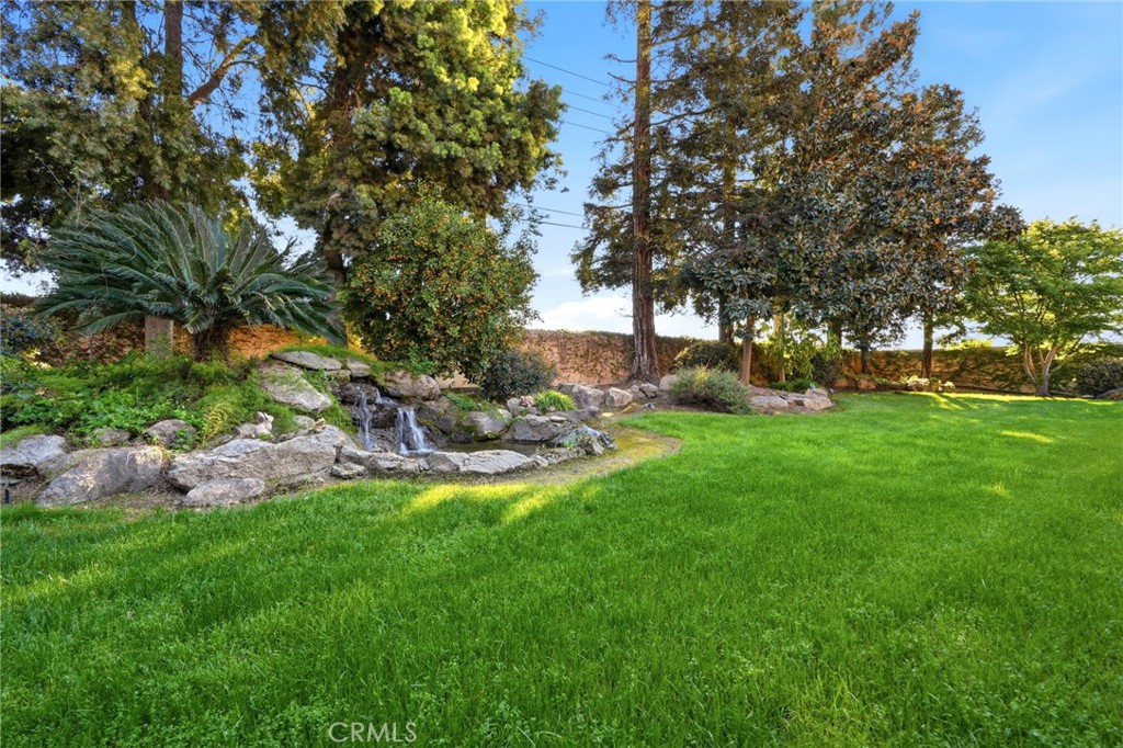 3403 E Vassar Ct, Visalia, CA 93292