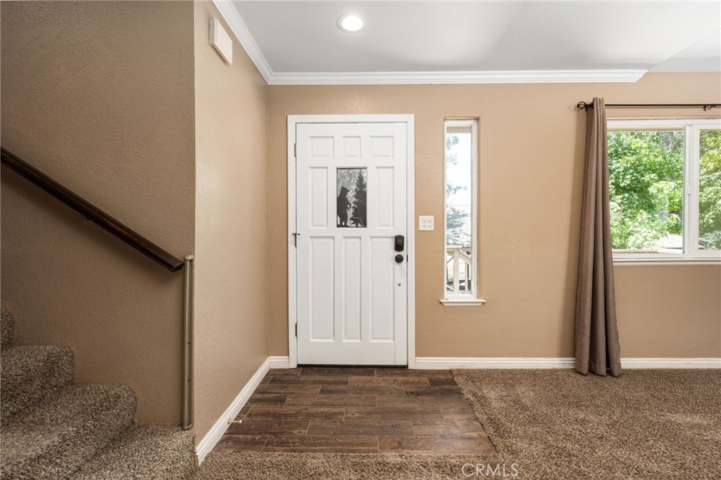 39749 Pine Ridge Road, Oakhurst, CA 93644