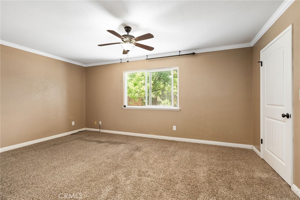 39749 Pine Ridge Road, Oakhurst, CA 93644