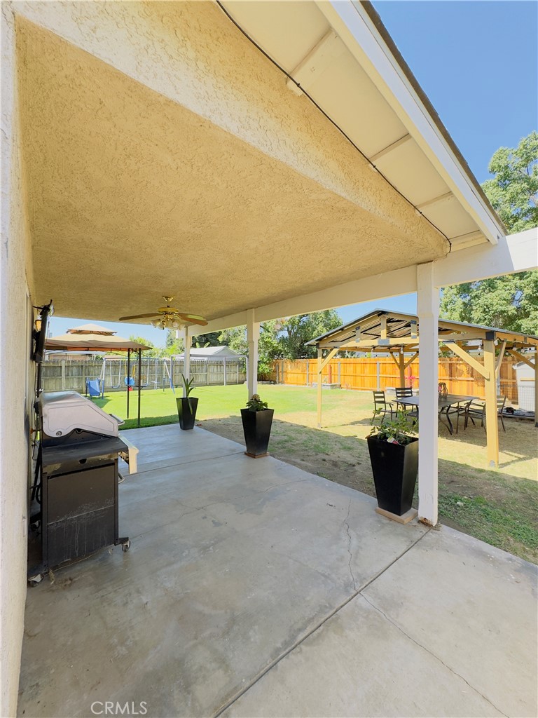 1009 S Elverta St, Visalia, CA 93292