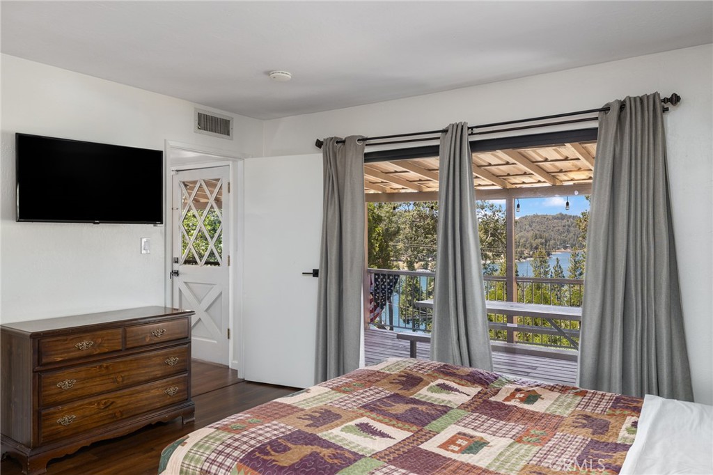 39165 Ski Slope, Bass Lake, CA 93604