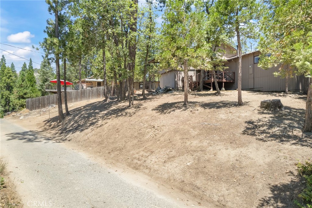 39165 Ski Slope, Bass Lake, CA 93604