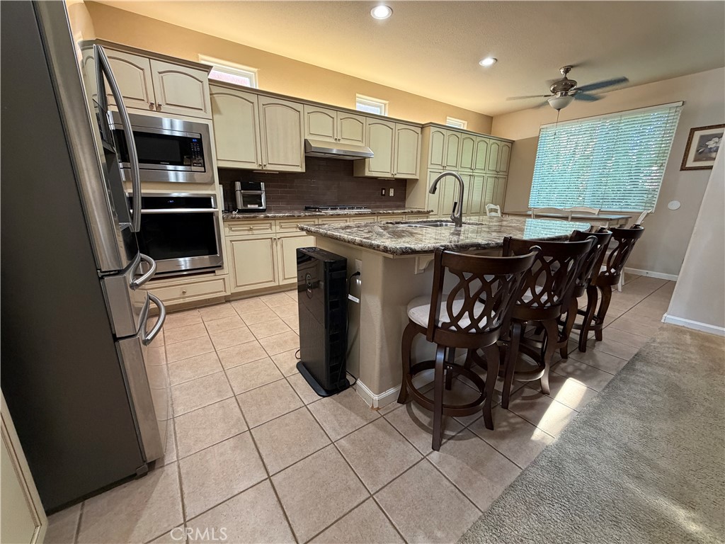 4683 N Arrow Ridge, Clovis, CA 93619