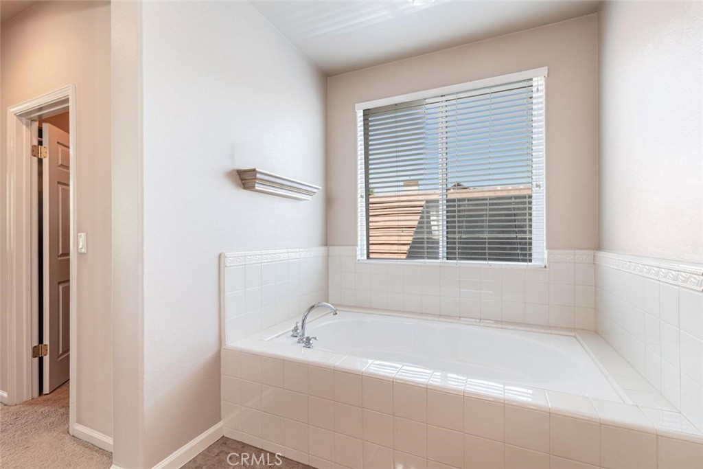 4683 N Arrow Ridge, Clovis, CA 93619