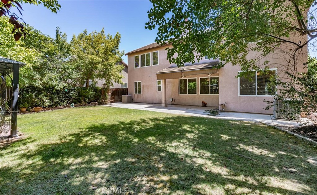 4683 N Arrow Ridge, Clovis, CA 93619