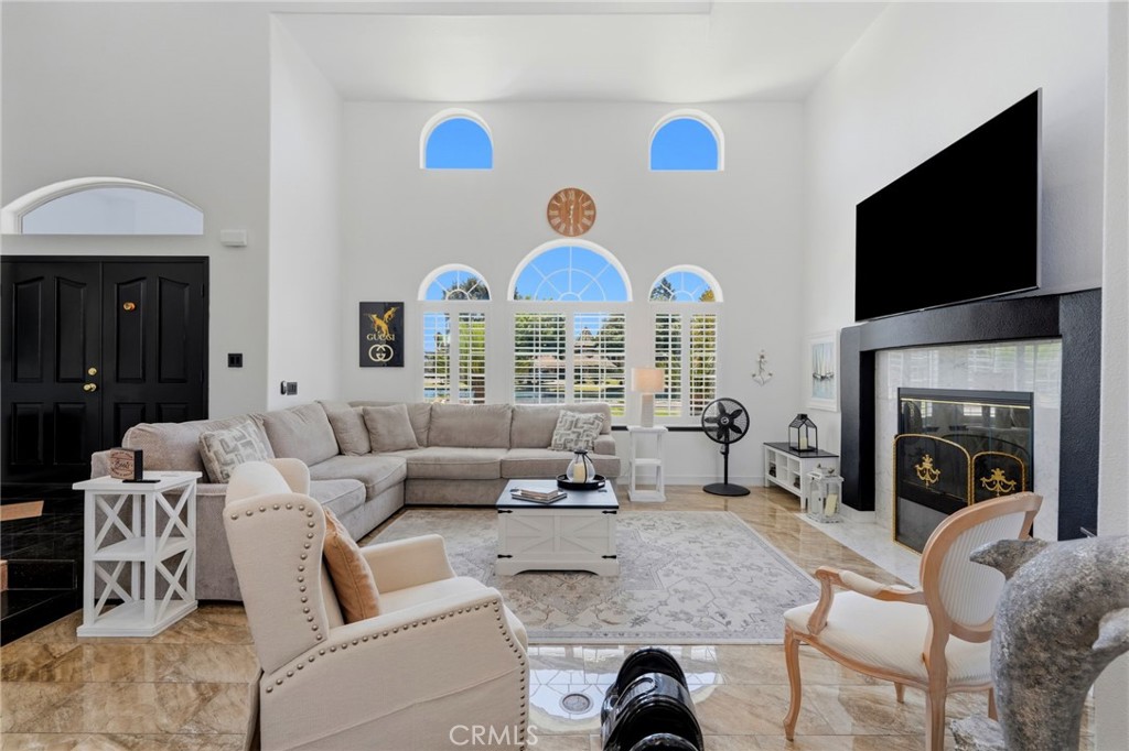 5622 W Prospect, Visalia, CA 93291