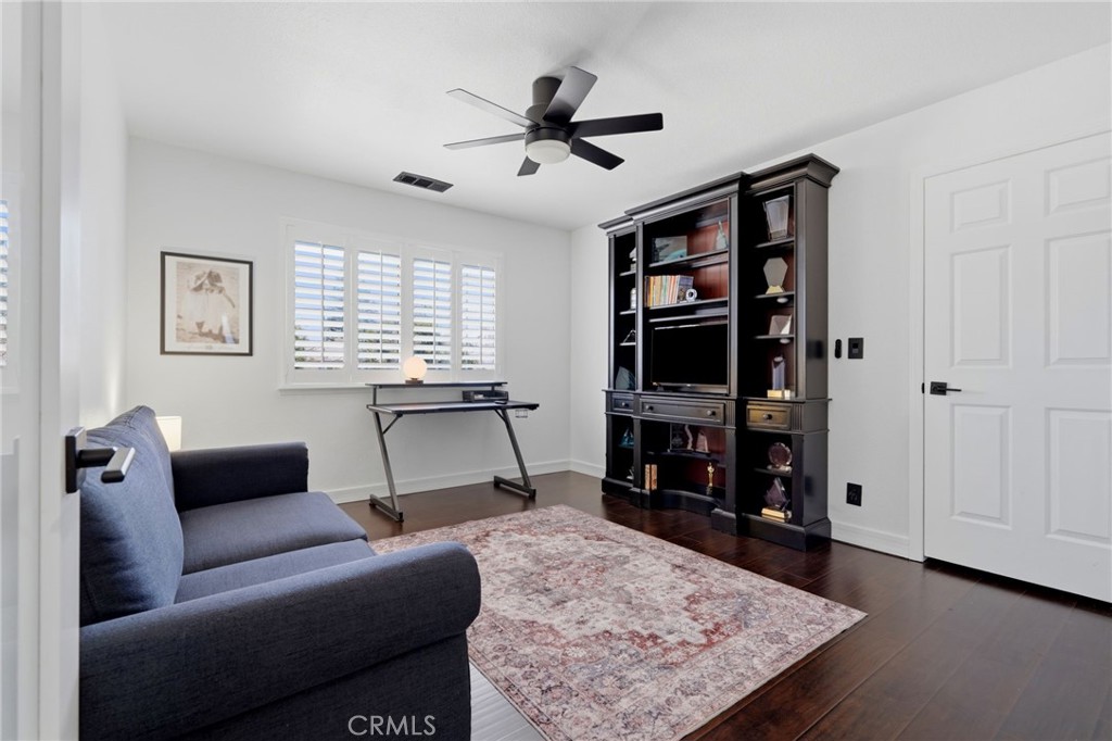 5622 W Prospect, Visalia, CA 93291