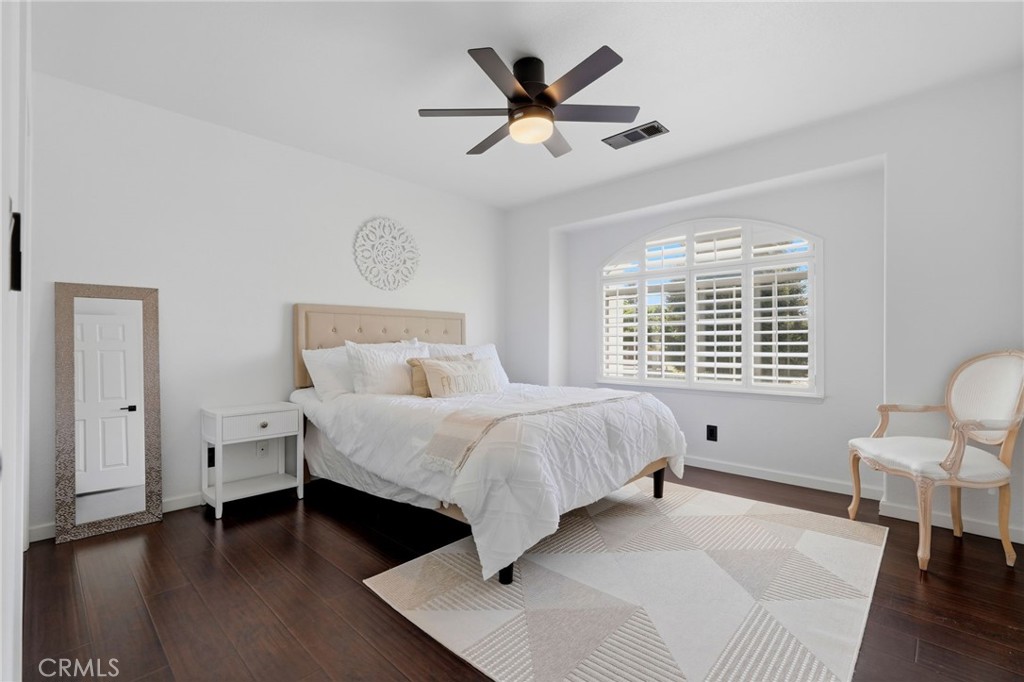 5622 W Prospect, Visalia, CA 93291