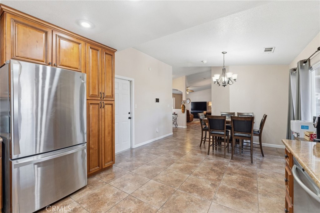 120 Arabian, Coalinga, CA 93210