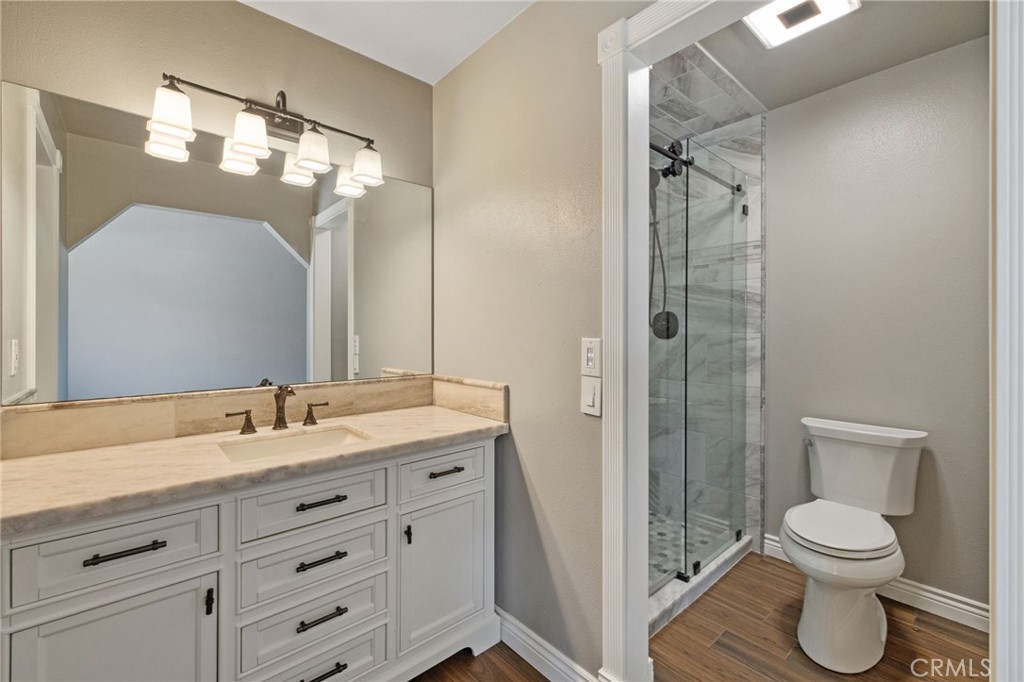 2175 Beechwood Ct, Hanford, CA 93230